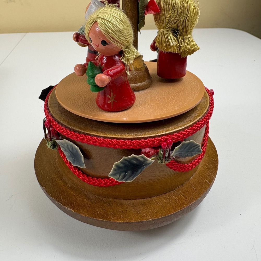 Lefton Dancing Music Box Santa & Angel Girls Vintage Christmas Figurine - Picture 15 of 17